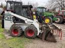 Bobcat 753 skid steer loader