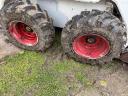 Bobcat 753 skid steer loader