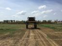 HAGIE STS 12 self-propelled sprayer + HAGIE NTB 12 R 30 liquid fertiliser delivery frame