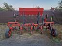 Row cultivator, 6-row, with folding fertiliser spreader