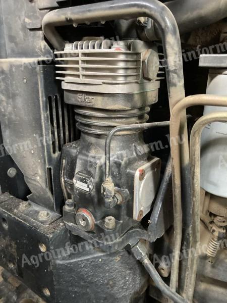 Compressor Case iH