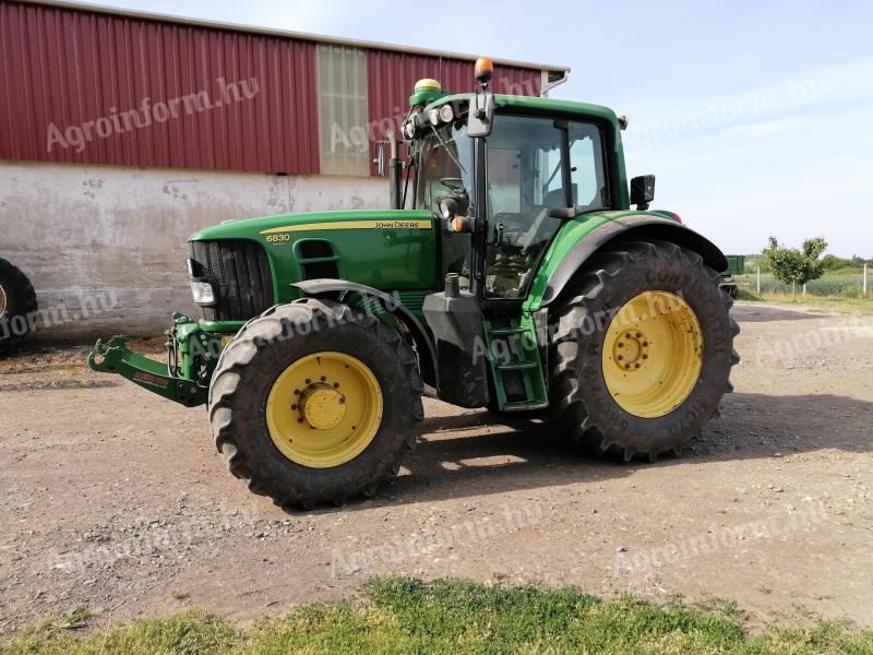 2012 John Deere 6830 Premium