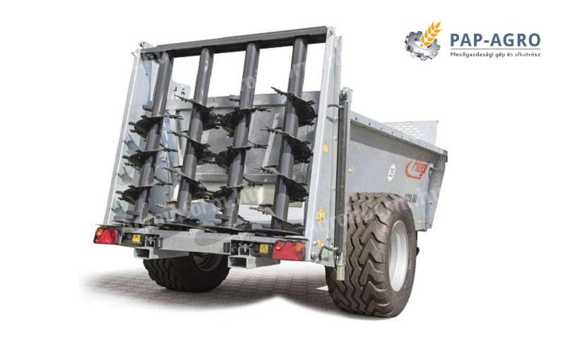 Fliegl ADS 60 fertilizer spreader - from factory stock