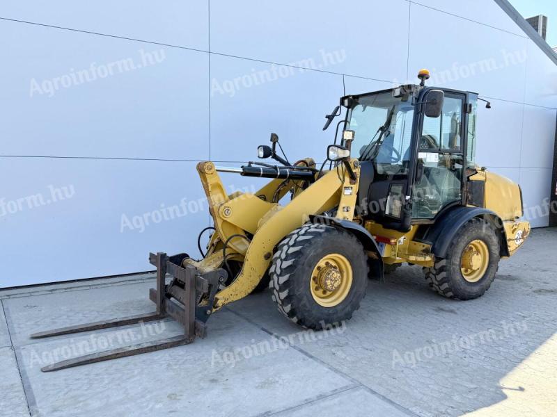 Caterpillar 906H / 2011 / 13 469 hours / Leasing from 20%