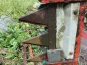 Grapevine stump grubber, duck grubber