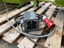 Feed mixer, feed mixing system and grinder Ley