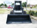 Bobcat 873 compact loader
