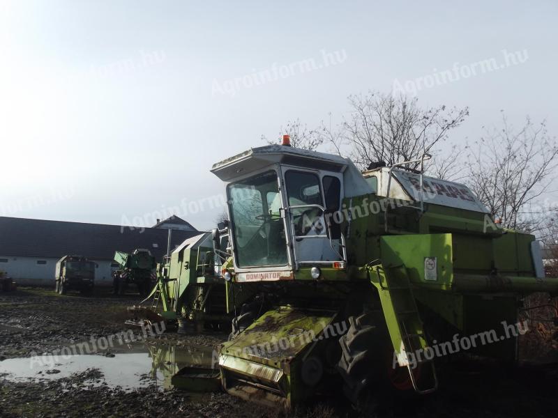 Prodaǰem rastavl̂ene delove za kombaǰn Claas Dominator 106