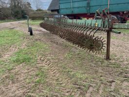 John Deere, Yetter küllőskapa
