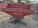 Diadem S60 fertiliser spreader