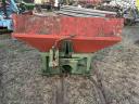 Diadem S60 fertiliser spreader