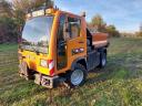 Mercedes-Benz UNIMOG UX100 with many adapters, replacement calculation