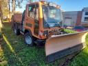 Mercedes-Benz UNIMOG UX100 with many adapters, replacement calculation