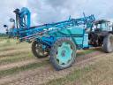 Vučena prskalica Berthoud Racer 2500 sa test traktorom MTZ