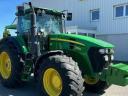 John Deere 7830