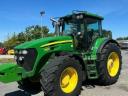 John Deere 7830