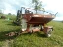 Trailed swing-tube fertiliser spreader STS