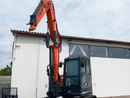 Atlas AC90UF-2PB gumihevederes midi kotrógép