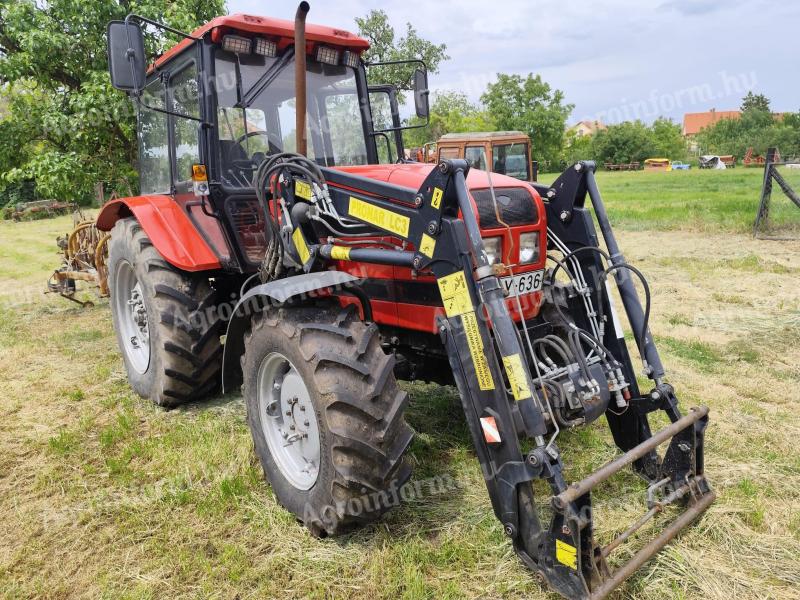 MTZ 952.3 with Pronar loader