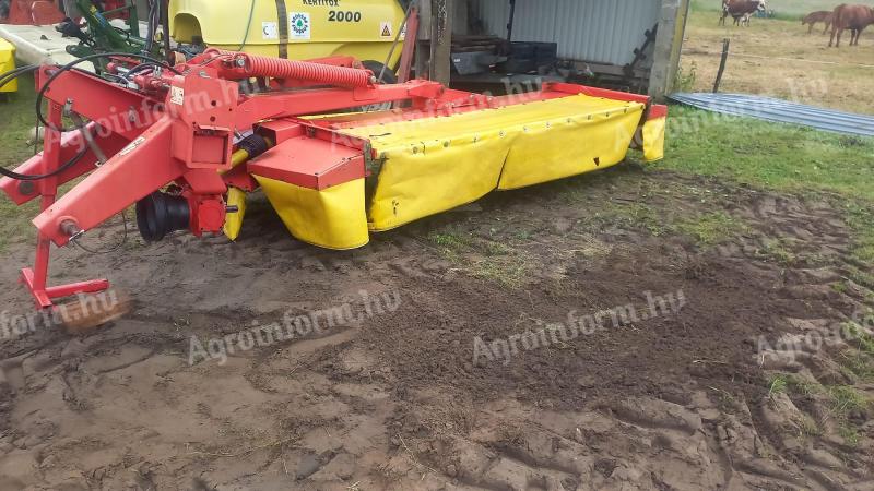 Pöttinger Novacat 305 scythe
