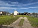 1884 m² utilised building plot with farm buildings