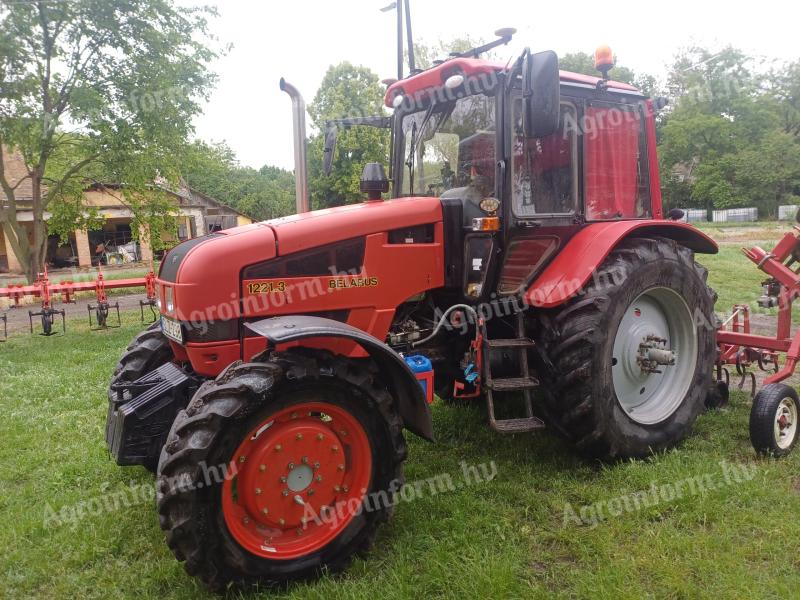 Mtz 1221.3 na prodej