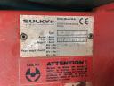Sulky fertilizer spreader