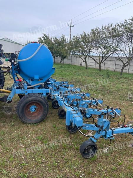 Cultivator