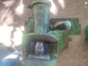 Zvedací hlava traktoru John Deere