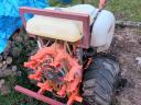 Samochodný postrekovač Solo, dvojtaktný, motor s výkonom 10 koní, 3 rýchlosti, šírka 90 cm