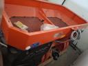 RAUCH AXIS-M 30.2 Q+V8 Quantron-A fertiliser spreader