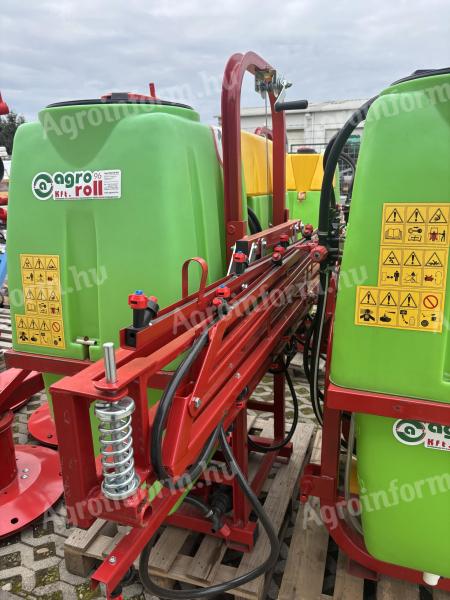Brandi 600 l field sprayer with 12 m frame