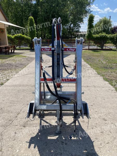 Fliegl Variant Frontlader und Hecklader