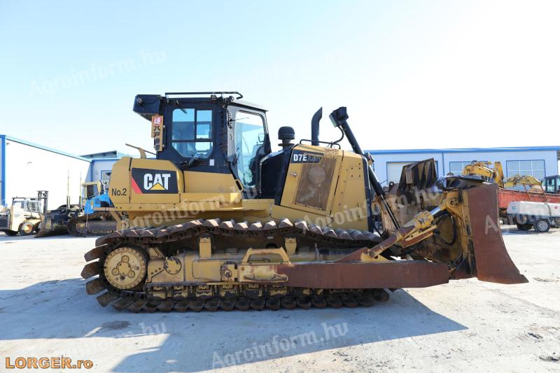 Caterpillar D7E LGP dozer