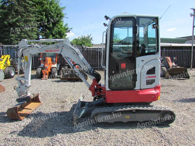 Takeuchi TB 325 R / 2023 / 538 operating hours / Leasing from 20%