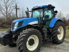 Eladó New Holland T7040