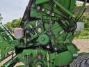 JOHN DEERE V 451 M round baler in like new condition with only 4862 bales