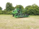 John Deere T550i combine