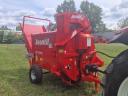 Jeantil PR2000 trailed bale extractor straw blower