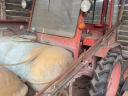 Traktor T-16M