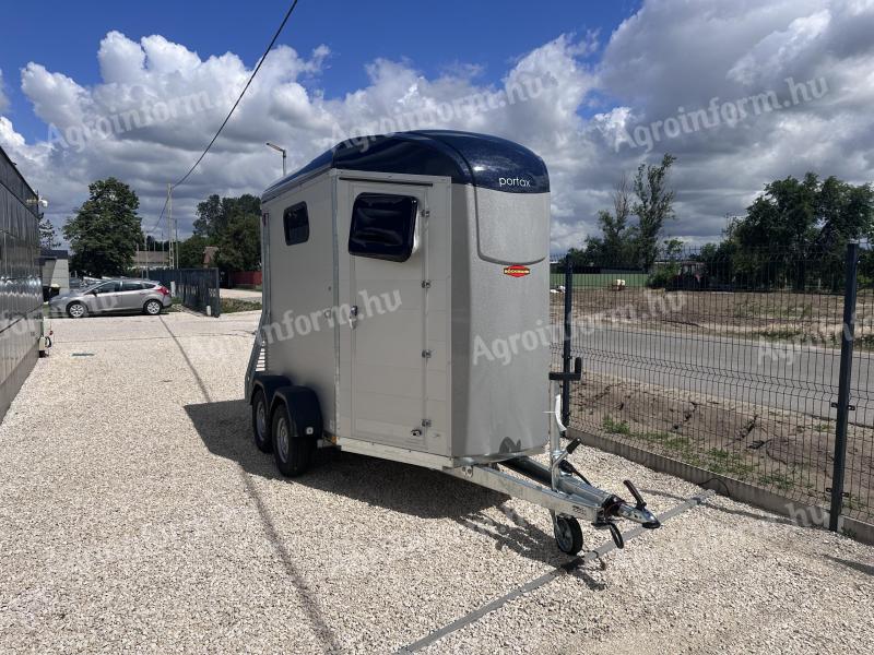 New Böckmann Portax horsebox instead of 5 699 000 Ft 5 199 000 Ft