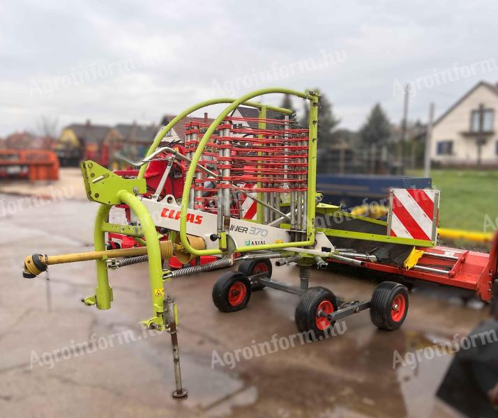 Claas Liner 370 bulldozer