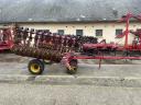 Val̂ak Väderstad Rollex 620 Crosskill sa hidrauličnim nivelirom