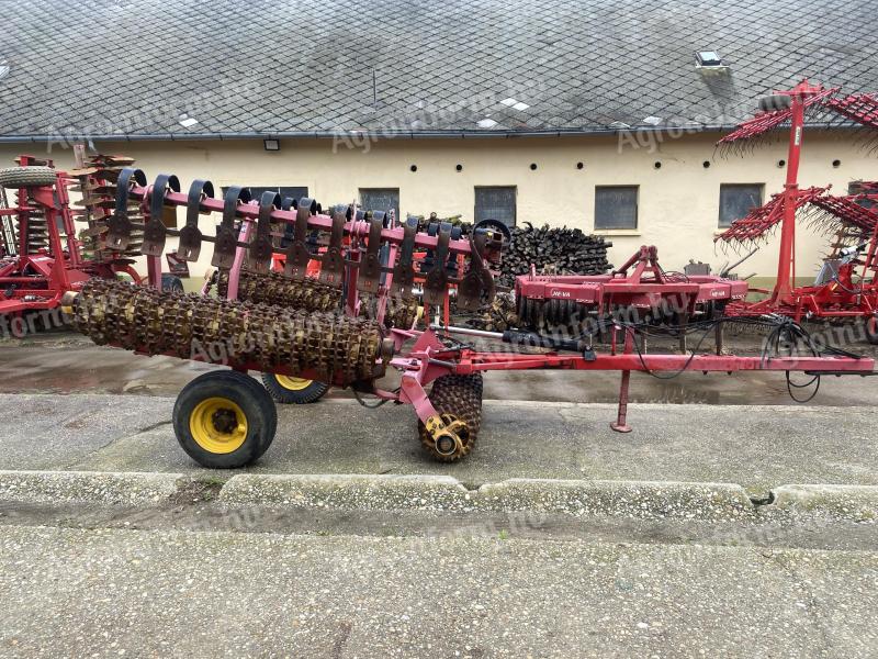 Val̂ak Väderstad Rollex 620 Crosskill sa hidrauličnim nivelirom