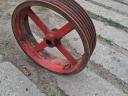 Belt pulley 51 cm diameter, 6 passengers