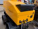 Ferngesteuerte Straßenwalze JCB VM1500