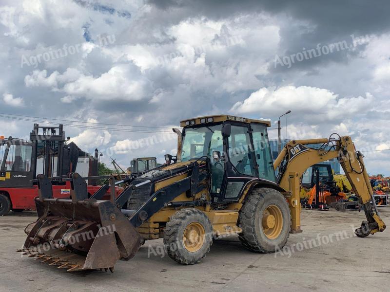 Caterpillar 44D2 Baggerlader