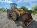 Komatsu WA250