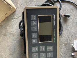 Vetésellenörzö john deere computer track 250