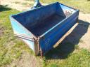Werkseitige hydraulische Transportbox